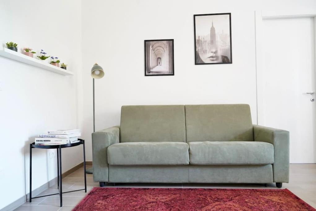 Molinari House Modena Smeraldo "Free Parking" Bagian luar foto